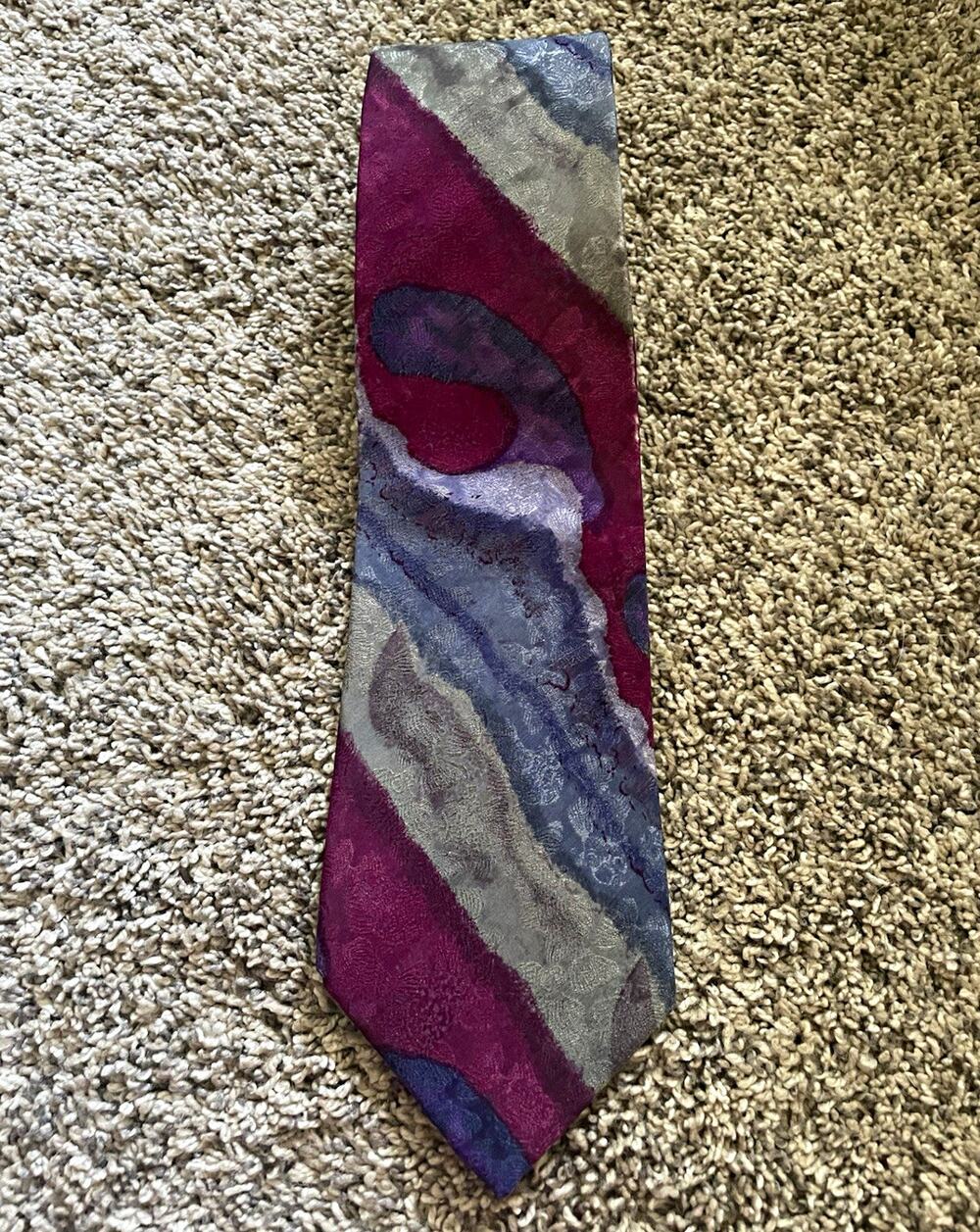 Vintage J. Garcia Men’s Tie 100% Silk Abstract Purple Red Blue Gray Undertow